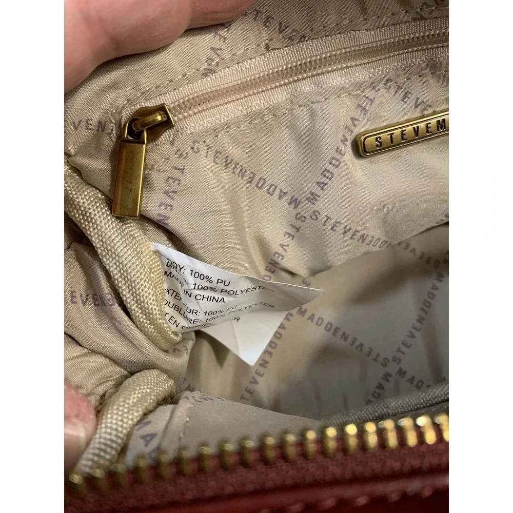 Steve Madden Red Quilted Crossbody Bag‎ with Gold Chain & Logo